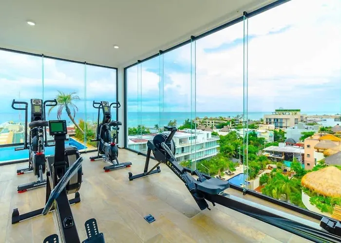 With Ac Pool Gym, Rooftop View 100mb Wifi Playa del Carmen