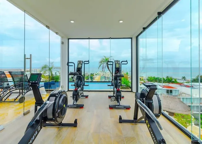 With Ac Pool Gym, Rooftop View 100mb Wifi Playa del Carmen
