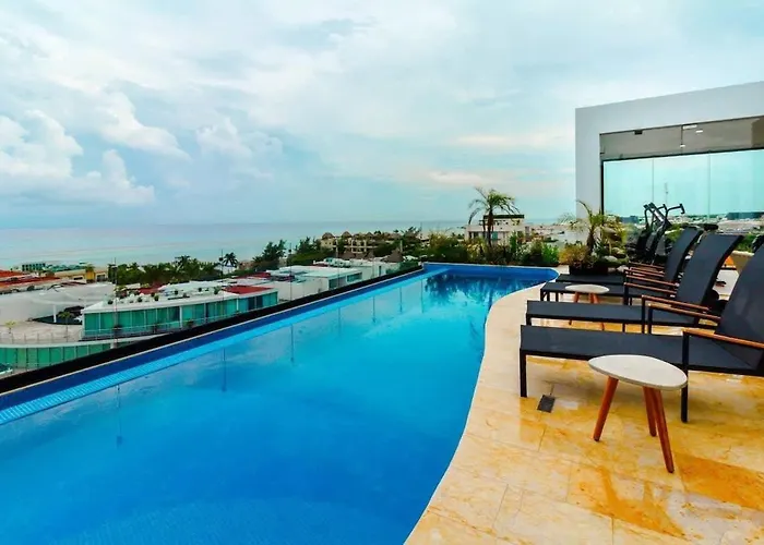 Dom wakacyjny With Ac Pool Gym, Rooftop View 100mb Wifi Playa del Carmen